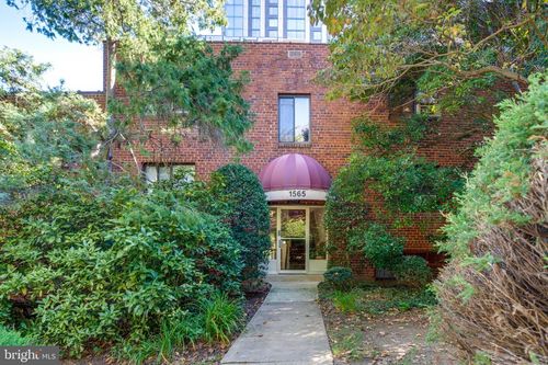 204-z-1565 N Colonial Ter, ARLINGTON, VA, 22209-1425 | Card Image