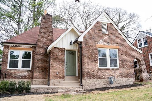 1395 Winburn Dr, East Point, GA, 30344-2647 | Card Image