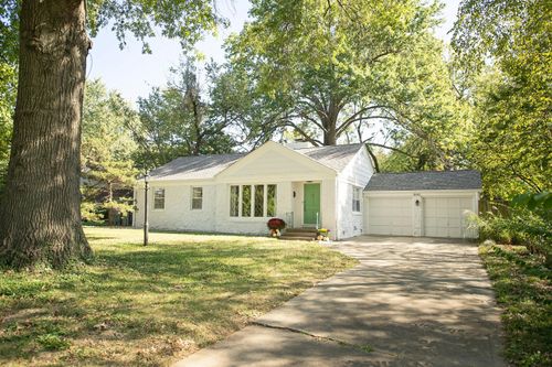 1550 S Delaware Ave, Springfield, MO, 65804-1208 | Card Image