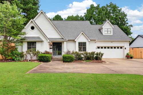 284 E Poplar Ave, Collierville, TN, 38017 | Card Image