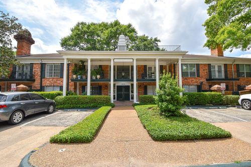 apt-78-3400 Timmons Ln, Houston, TX, 77027-6409 | Card Image