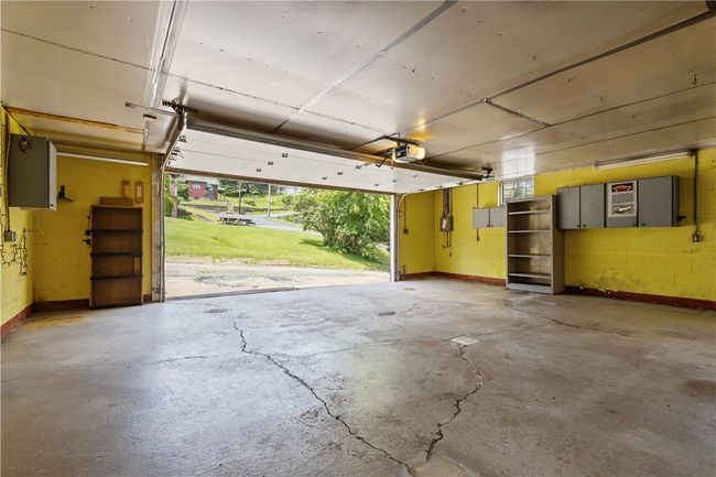 4506 Bowes Ave, House other with 3 bedrooms, 1 bathrooms and 2 parking in West Mifflin PA | Image 5
