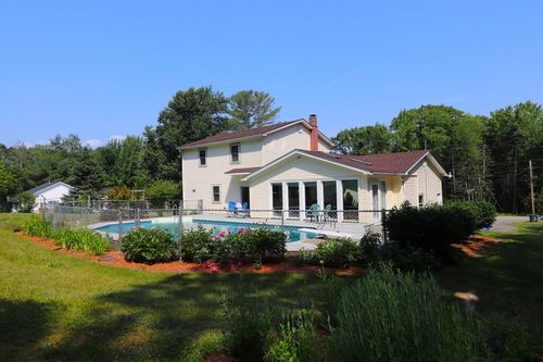 41 Roundstone Drive, Glenburn, ME, 04401 | Card Image
