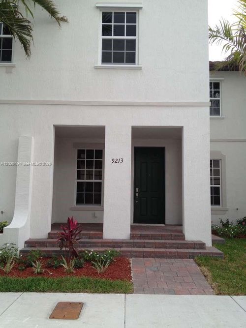 9213 Sw 170th Ave, Miami, FL, 33196-2955 | Card Image