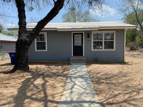 520 Avenue J, Poteet, TX, 78065 | Card Image