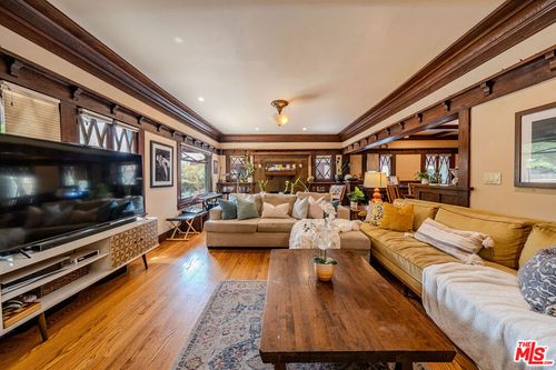 163 S Kingsley Dr, Los Angeles, CA, 90004 | Card Image