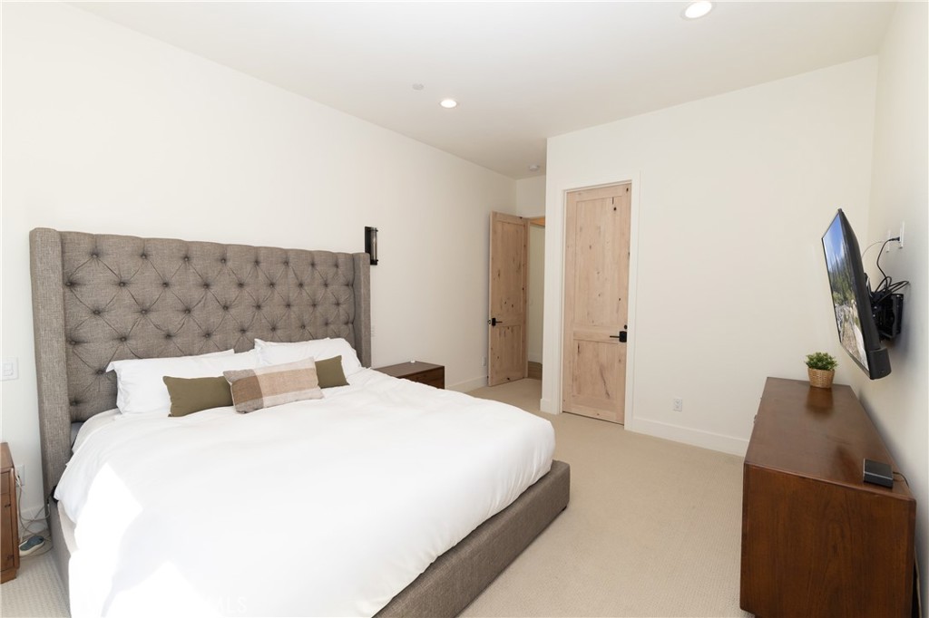 Residential in Angelus Oaks 3
