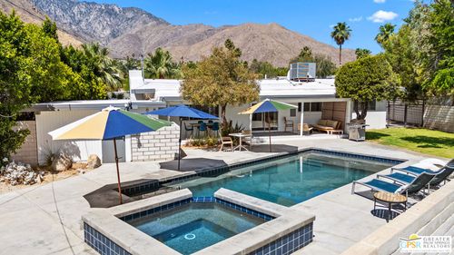2440 N Girasol Ave, Palm Springs, CA, 92262-2822 | Card Image