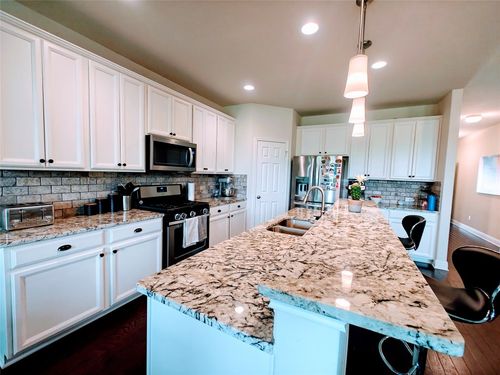19644 Dunstan Beacon Ln, Pflugerville, TX, 78660-4433 | Card Image