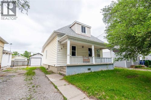 181 Campbell St, Sarnia, ON, N7T2G6 | Card Image
