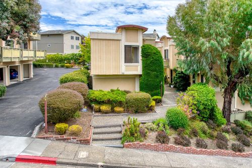 70 Via Belardo, Greenbrae, CA, 94904-2276 | Card Image