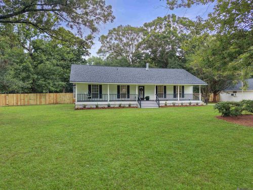 9335 Jennifer Lynn Rd, Denham Springs, LA, 70706-1025 | Card Image