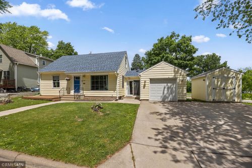 609 Nevada Ave E, Saint Paul, MN, 55130-3211 | Card Image