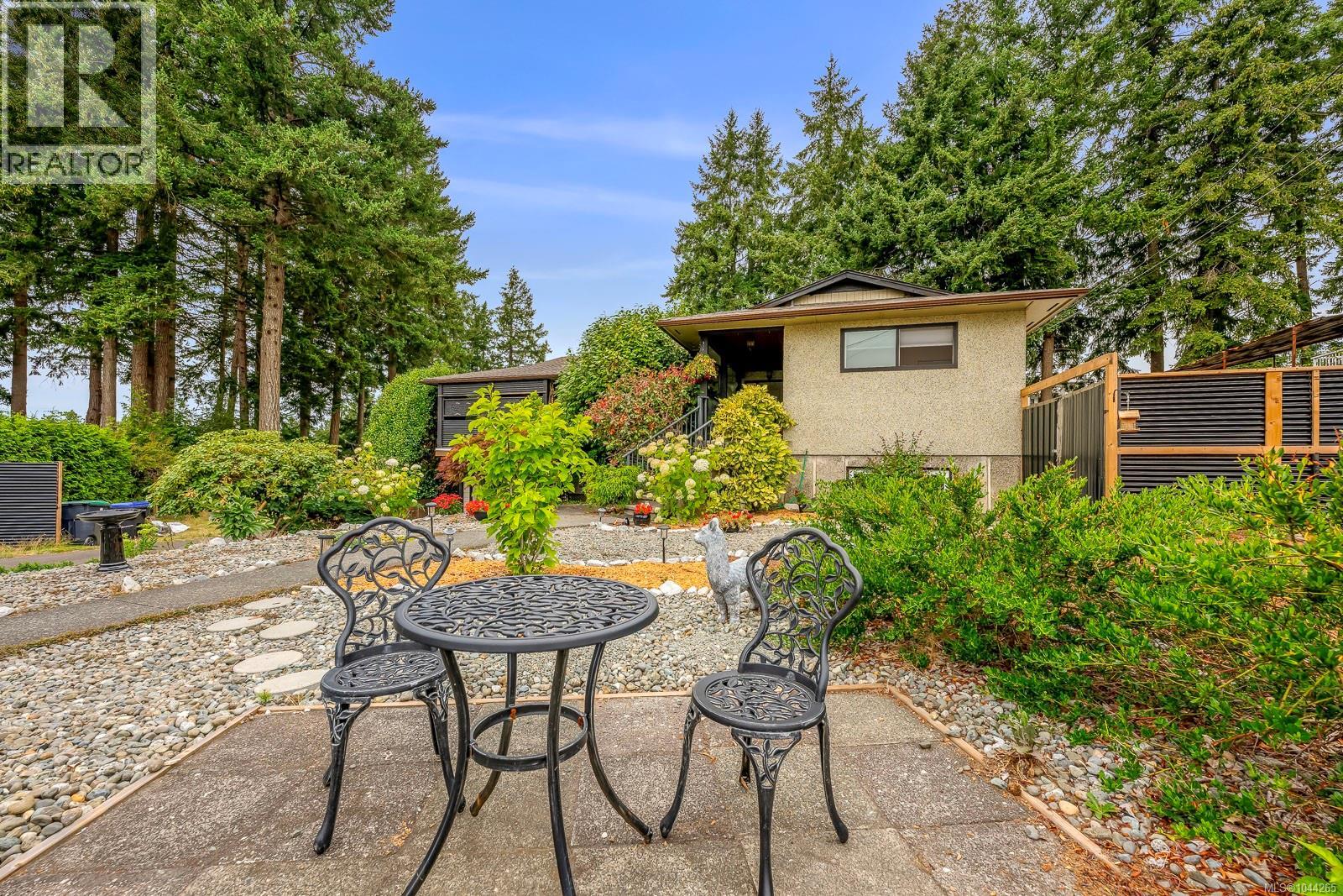Residential in Comox 4