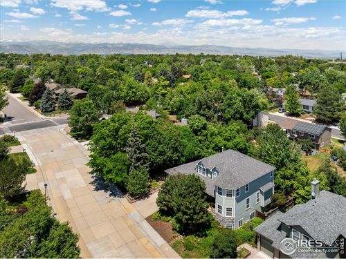 691 Tamarisk Ct, Louisville, CO, 80027-1064 | Card Image