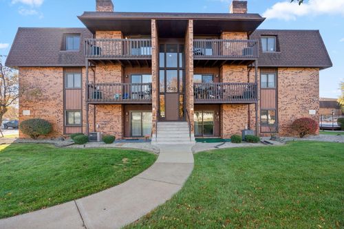 304-929 W Glen Park Ave, Griffith, IN, 46319-3607 | Card Image
