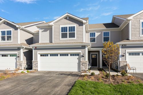 0-668 Cassia Ct, Crystal Lake, IL, 60012-2313 | Card Image