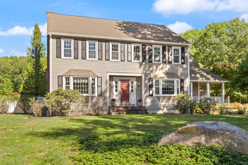 4 Stratford Ln, Easton, MA, 02356 | Card Image