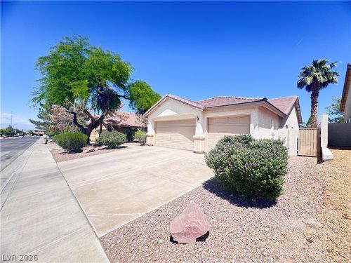 30 Hatten Bay St, Henderson, NV, 89012-2481 | Card Image