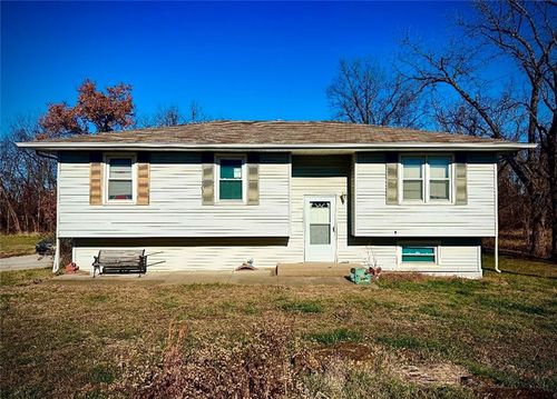 247 Old Highway 40 Highway, Bates City, MO, 64011 | Card Image