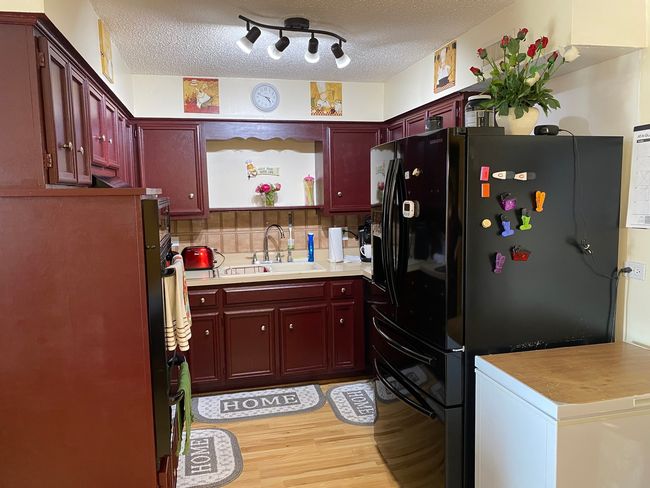 303B - 10501 S Highland Ave, Condo with 2 bedrooms, 1 bathrooms and 2 parking in Worth IL | Image 8