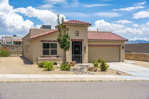 3060 Maddox Loop, Las Cruces, NM, 88011-8168 | Card Image