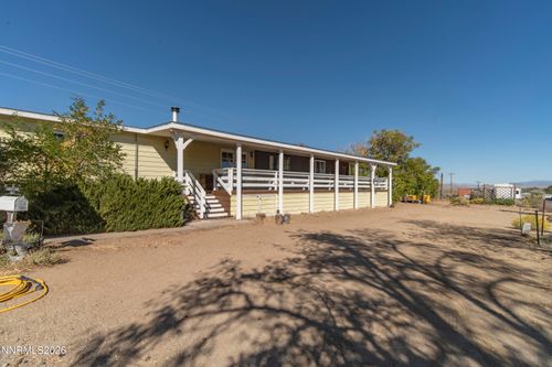 32 Wild Peach Ln, Wellington, NV, 89444-9504 | Card Image