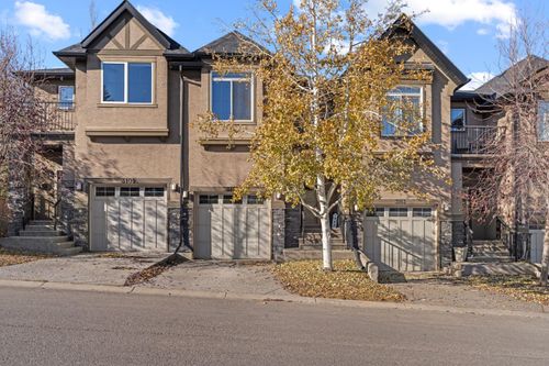 3111 5 St Ne, Calgary, AB, T2E6P3 | Card Image