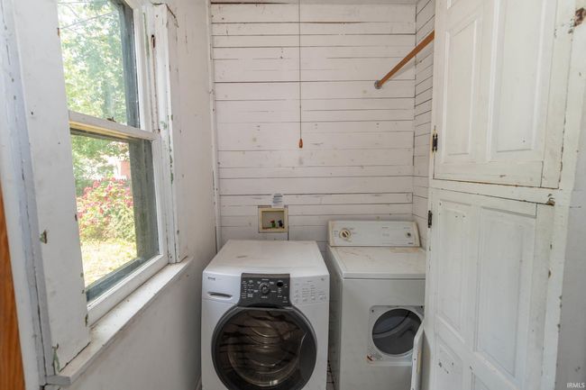 302 C St, Home with 5 bedrooms, 2 bathrooms and null parking in Laporte IN | Image 11