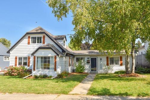 3658 S 85th St, Milwaukee, WI, 53228-1508 | Card Image