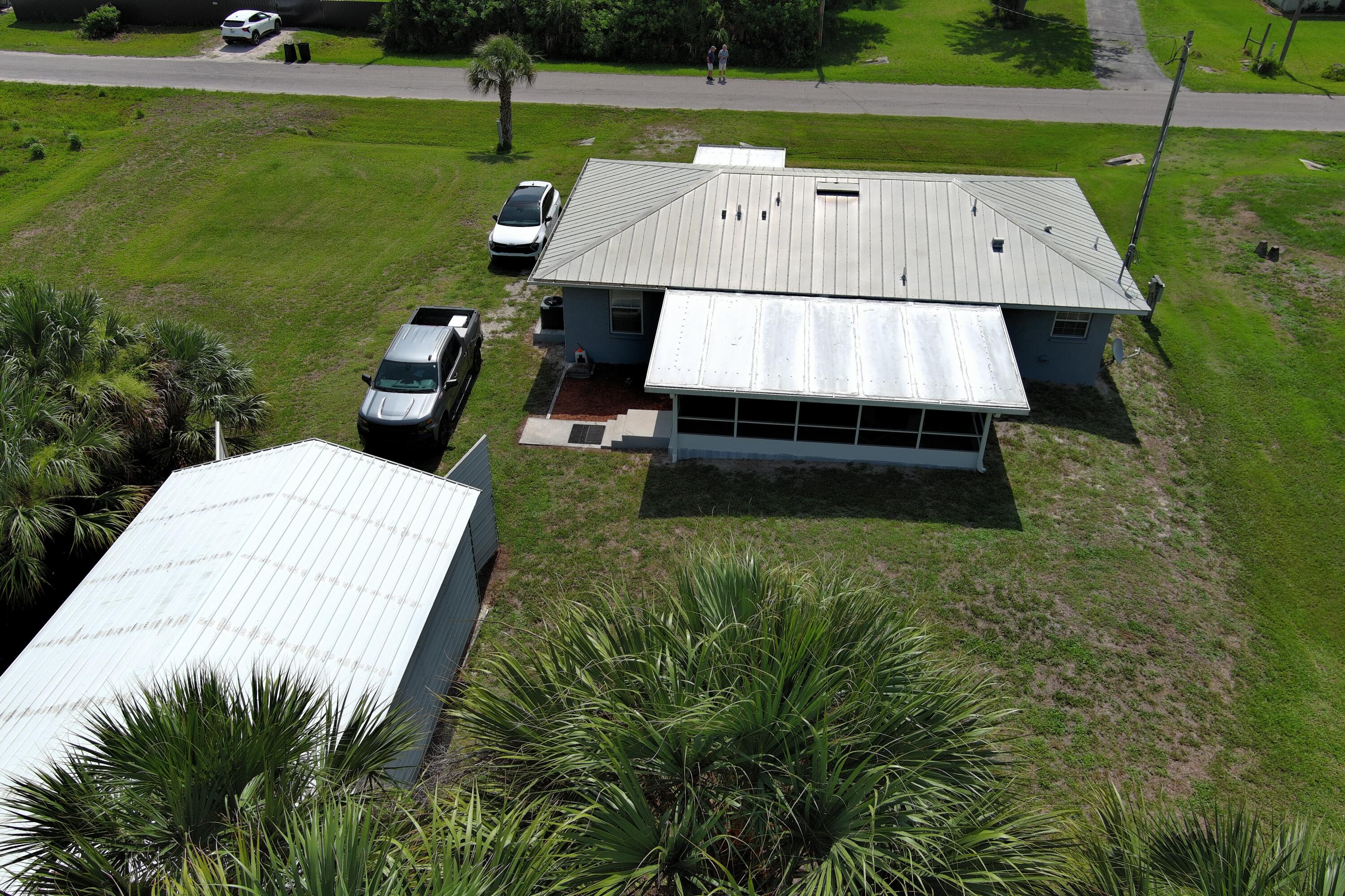 Residential in Moore Haven 2