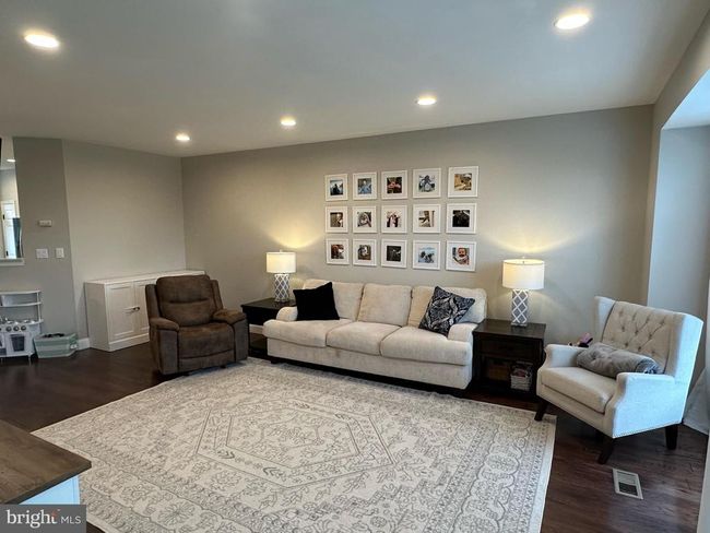 44308 Silkworth Ter, Townhouse with 3 bedrooms, 4 bathrooms and null parking in ASHBURN VA | Image 7