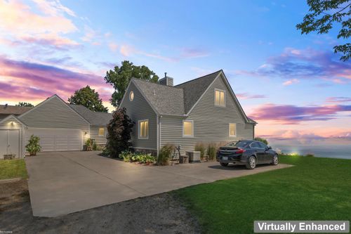 8329 Lakeshore Rd, Lexington, MI, 48450-9789 | Card Image