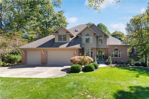 1296 Russell Dr Nw, Bolivar, OH, 44612-8418 | Card Image