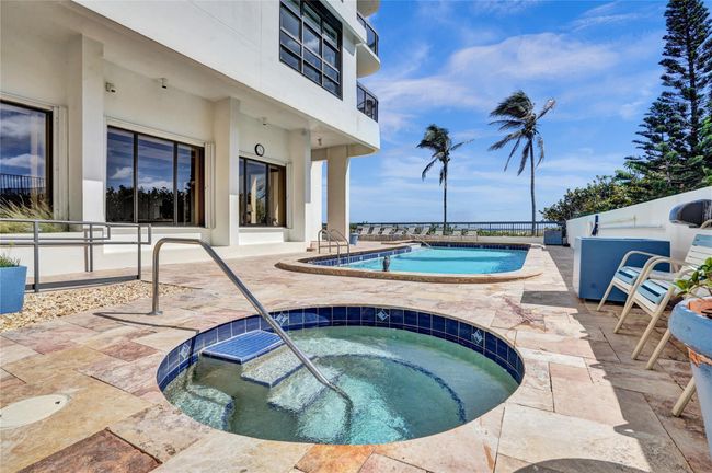 Hot-Tub | Image 30
