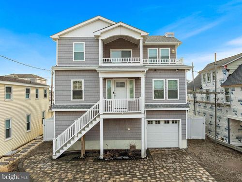 106 W 26th St, SHIP BOTTOM, NJ, 08008-4207 | Card Image