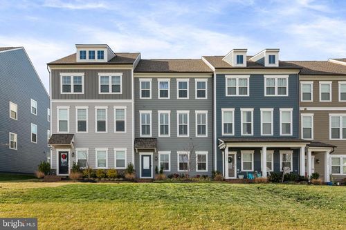 1706 Autumn Maple Leaf Dr, DUMFRIES, VA, 22026-2820 | Card Image