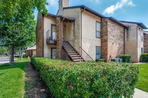 apt-4920-1301 Memory Ln, Arlington, TX, 76011-8837 | Card Image
