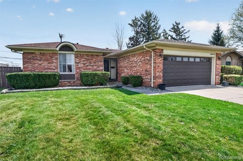 36878 Samoa Dr, Sterling Heights, MI, 48312-3054 | Card Image
