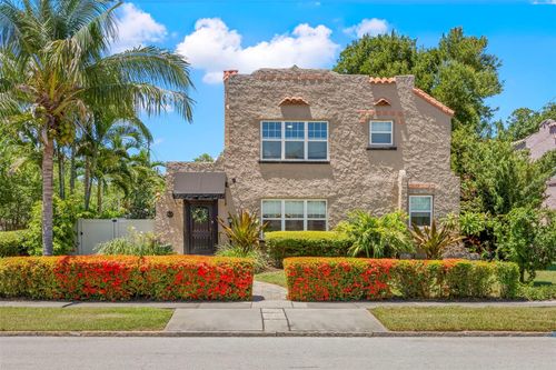 1125 11th Ave N, St Petersburg, FL, 33705-1121 | Card Image