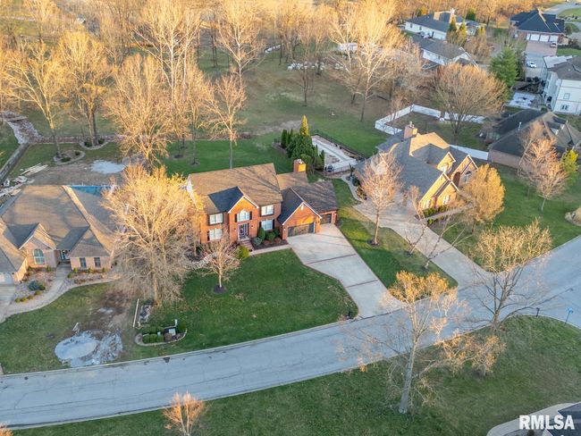 2763 Kokopelli Dr, House other with 3 bedrooms, 4 bathrooms and null parking in Marion IL | Image 69