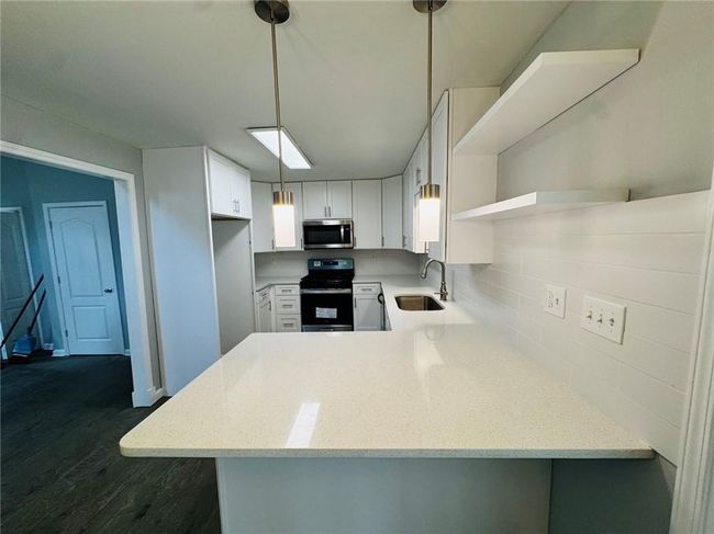 208 Arbour Way, House other with 3 bedrooms, 2 bathrooms and null parking in Suwanee GA | Image 25