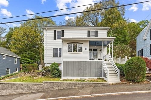 29 Woodlawn St, Lynn, MA, 01904-2843 | Card Image