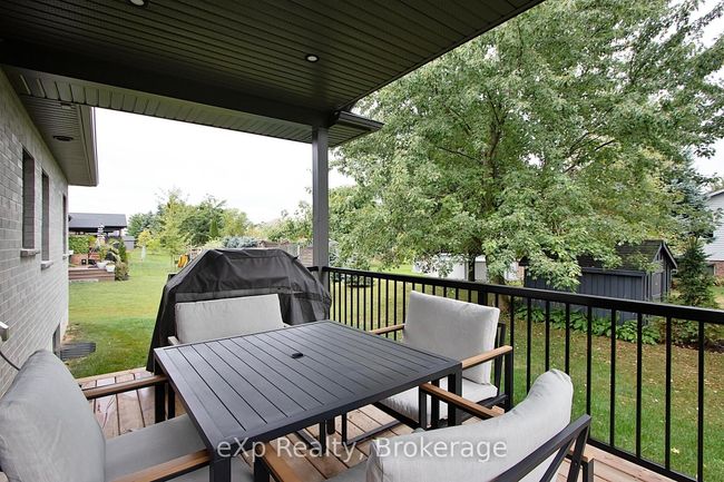 208 Duncan St, House other with 5 bedrooms, 3 bathrooms and 4 parking in Mitchell ON | Image 33