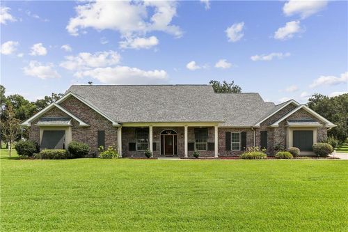 212 Cedar Grove Ln, Belle Chasse, LA, 70037-4364 | Card Image