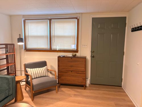 b-1617 Highridge Dr, Columbia, MO, 65203-1931 | Card Image