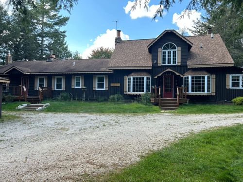 7533 Rustic Ln, Eagle River, WI, 54521 | Card Image