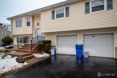 2250 Plainfield Ave N, Piscataway, NJ, 08854-3903 | Card Image