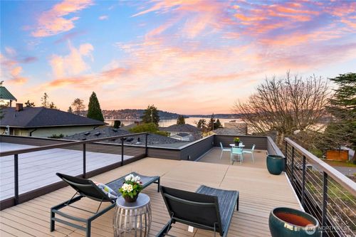 11017 Forest Ave S, Seattle, WA, 98178-3208 | Card Image