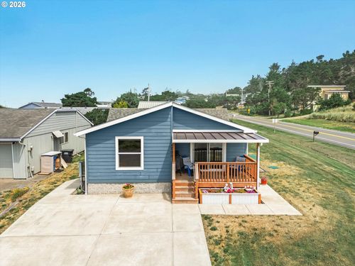 1700 Nw Westward St, Waldport, OR, 97394-9432 | Card Image
